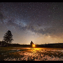 ESTRELLAS QUE SE ENCIENDEN EN LA NOCHE 